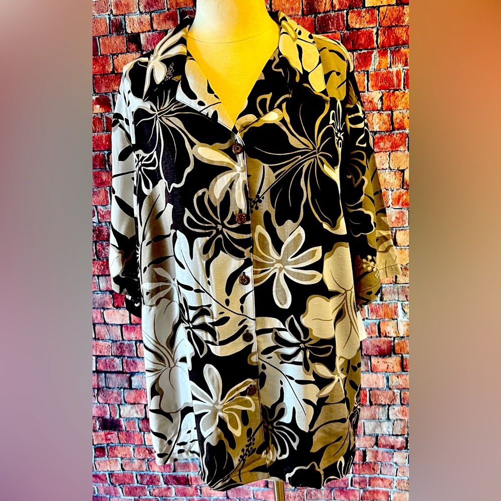 NWT~ Hilo Hattie~Size 2XL~Rayon Camp Blouse~ Dobby Black